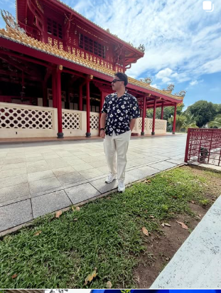 Red temple architecture